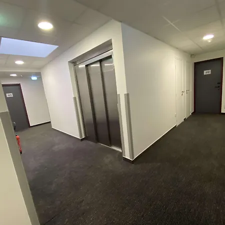 Hotel Kyriad - Netreville