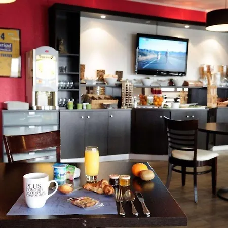 Hotel Kyriad - Netreville Évreux