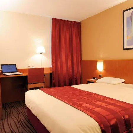 Kyriad - Netreville 3*