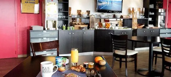 Kyriad - Netreville Hotel