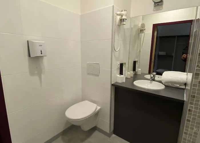 Kyriad - Netreville 3* Evreux