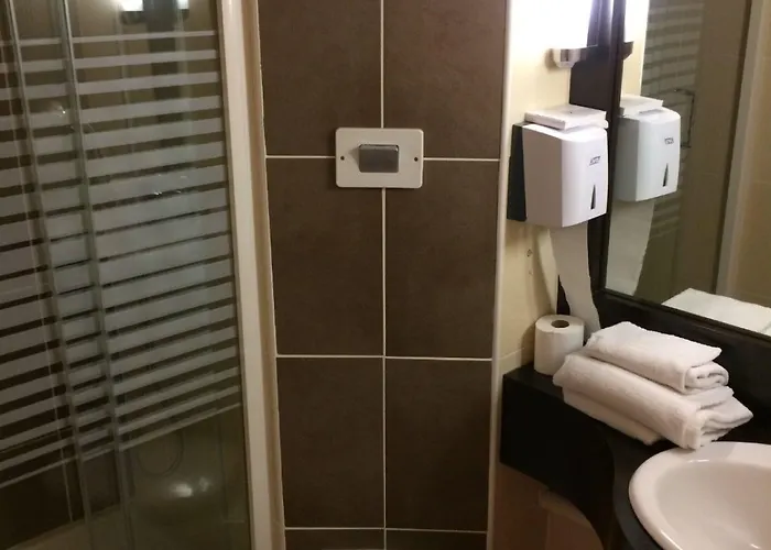 Kyriad - Netreville 3*