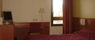 Hotel Kyriad - Netreville